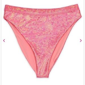 Seamless cheeky high waist bottoms